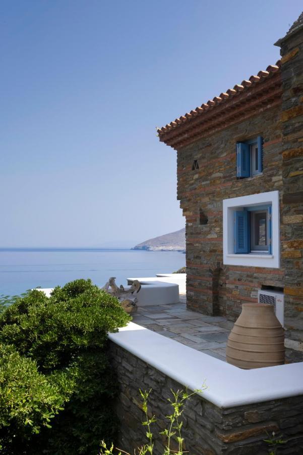 Luxury Villa By The Beach Stenies Экстерьер фото
