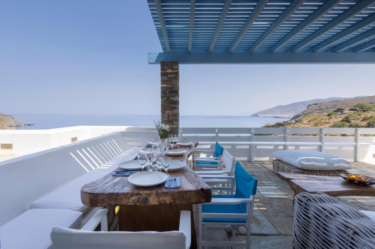 Luxury Villa By The Beach Stenies Экстерьер фото